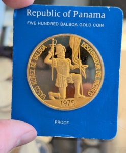 1975 Panama 500 Balboas. 1.207 oz AGW.